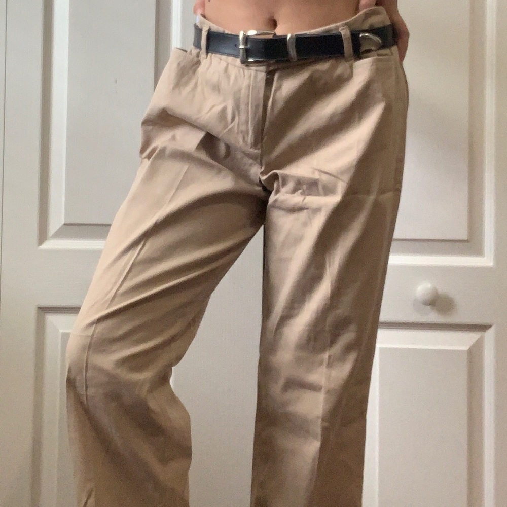 khaki pants